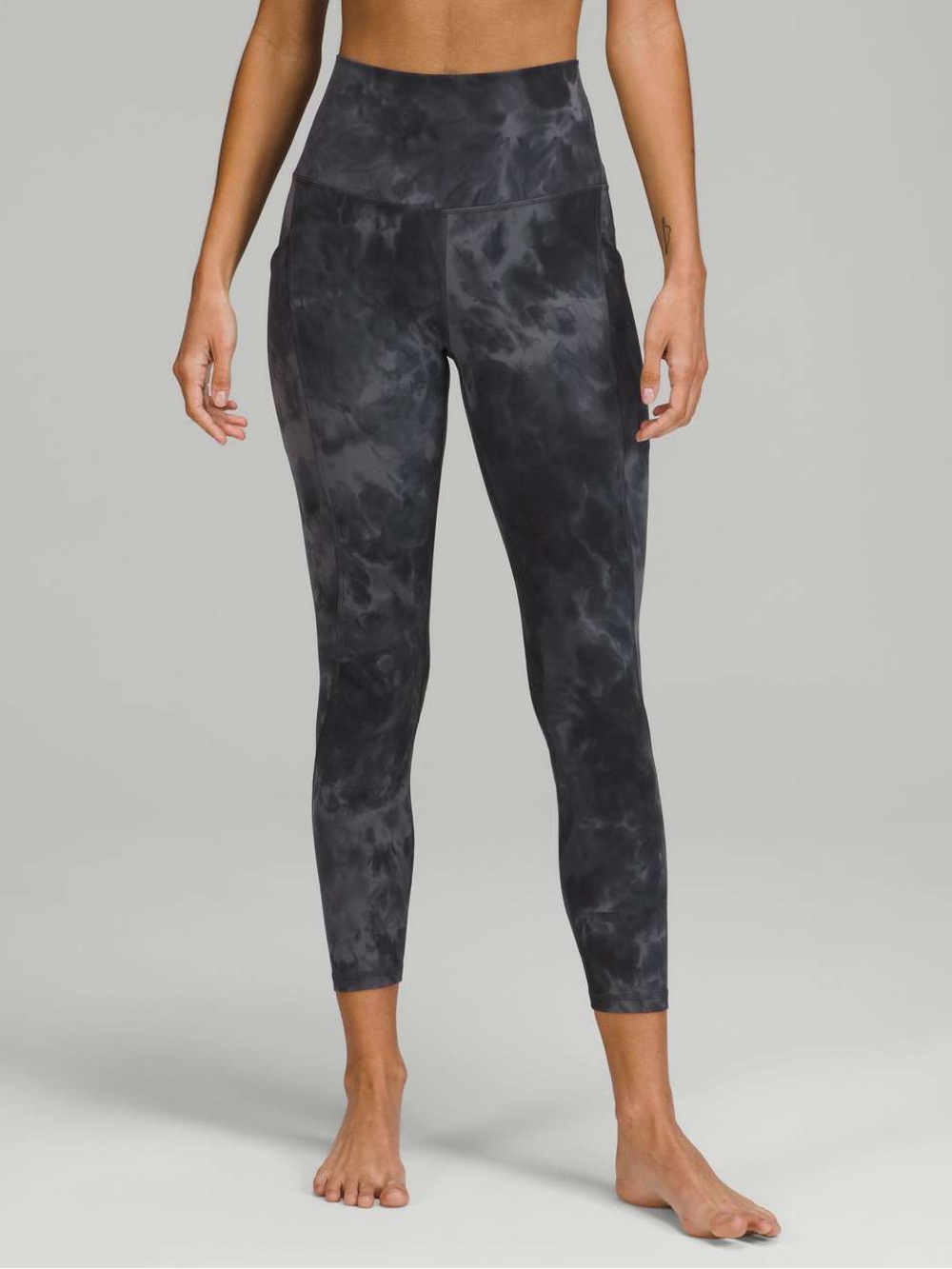 Lululemon Align Diamond Dye Crop Leggings Size 8 GUC 23”